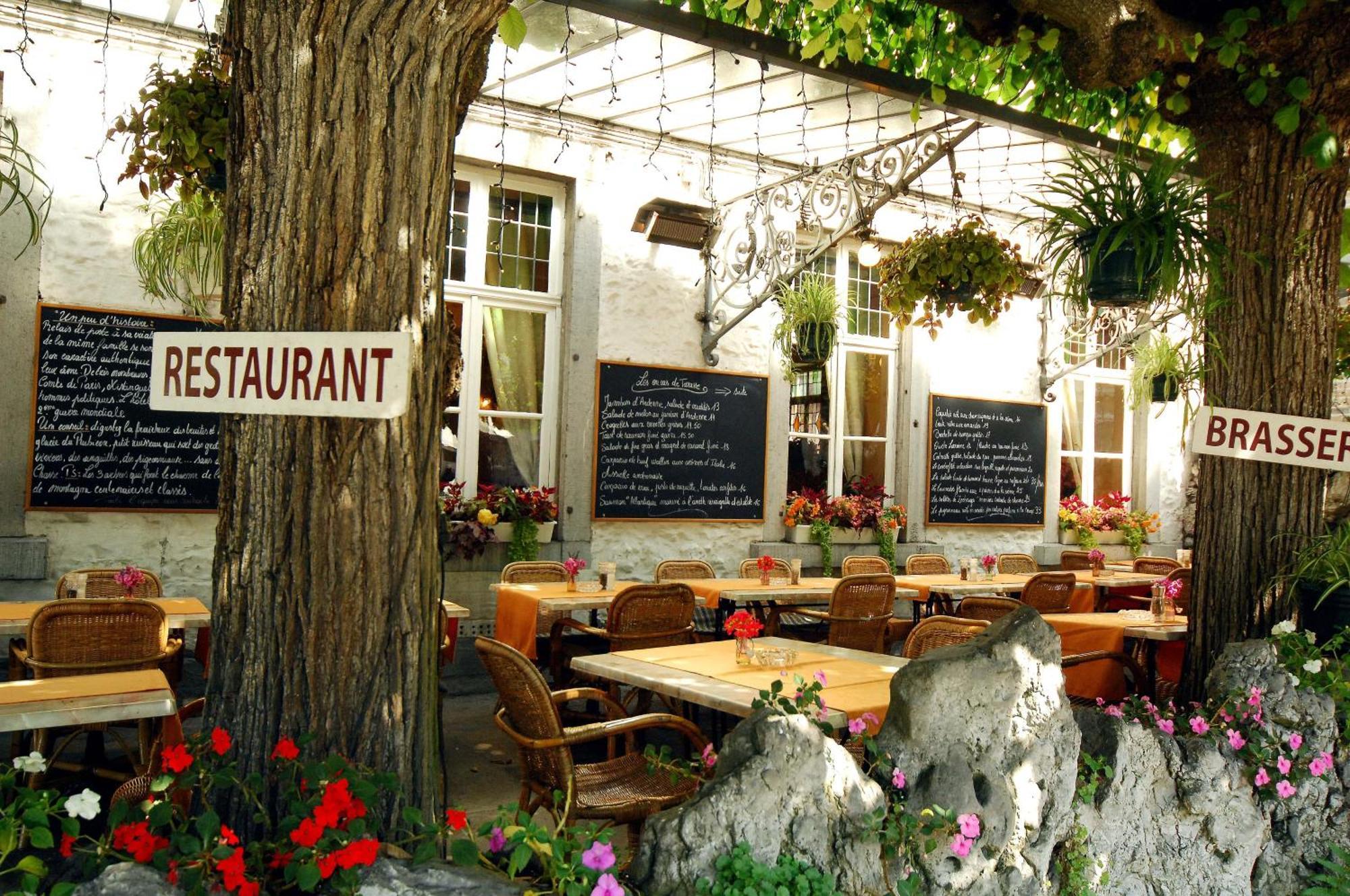 Royal Hotel-Restaurant Bonhomme Sougne-Remouchamps Exterior photo
